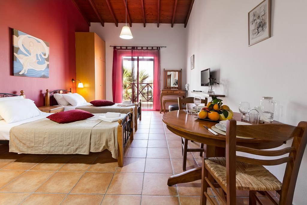 G&E Beach Apartments Polis Ngoại thất bức ảnh