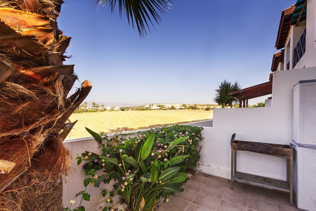 G&E Beach Apartments Polis Ngoại thất bức ảnh
